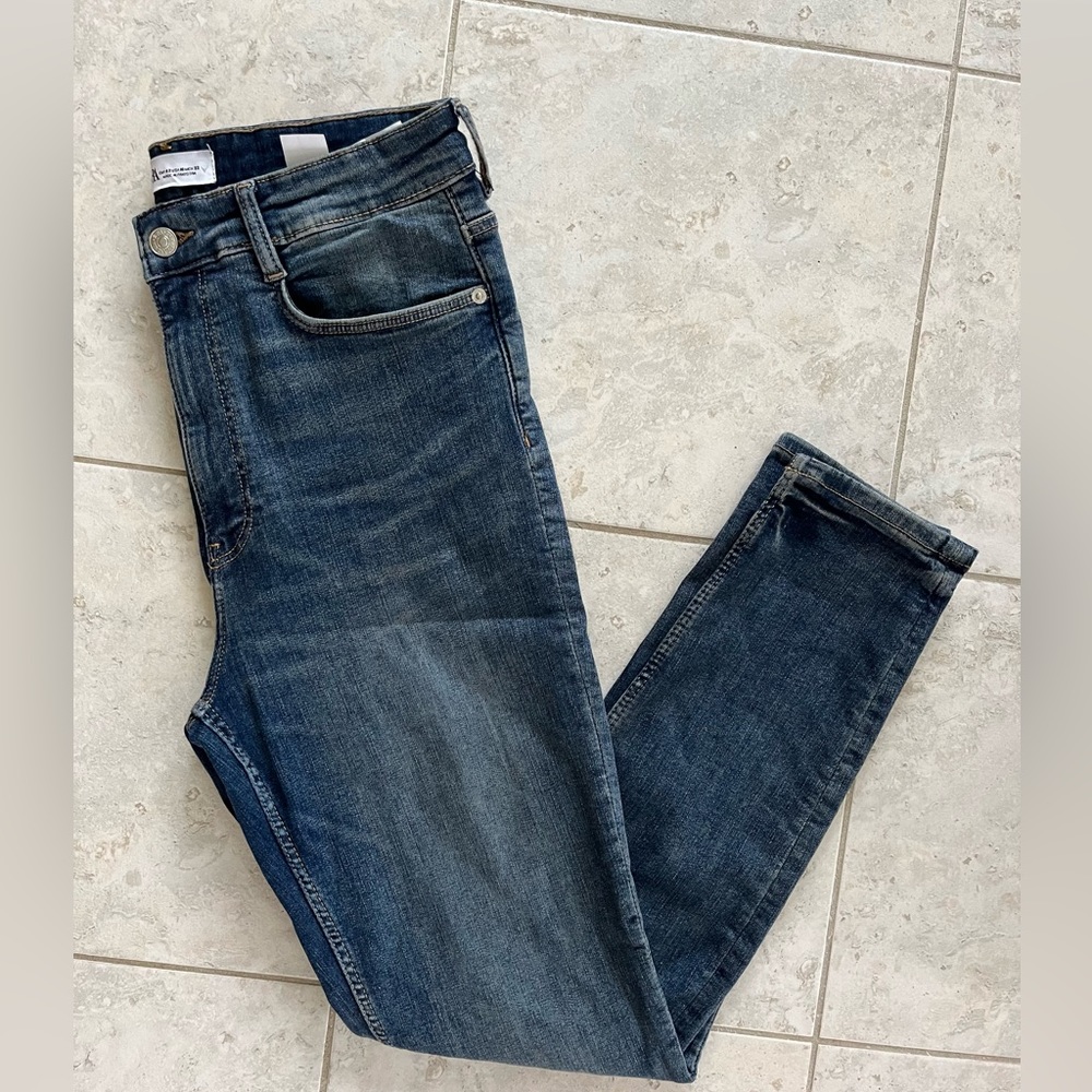 Zara Sculpted High-Rise Skinny Jeans